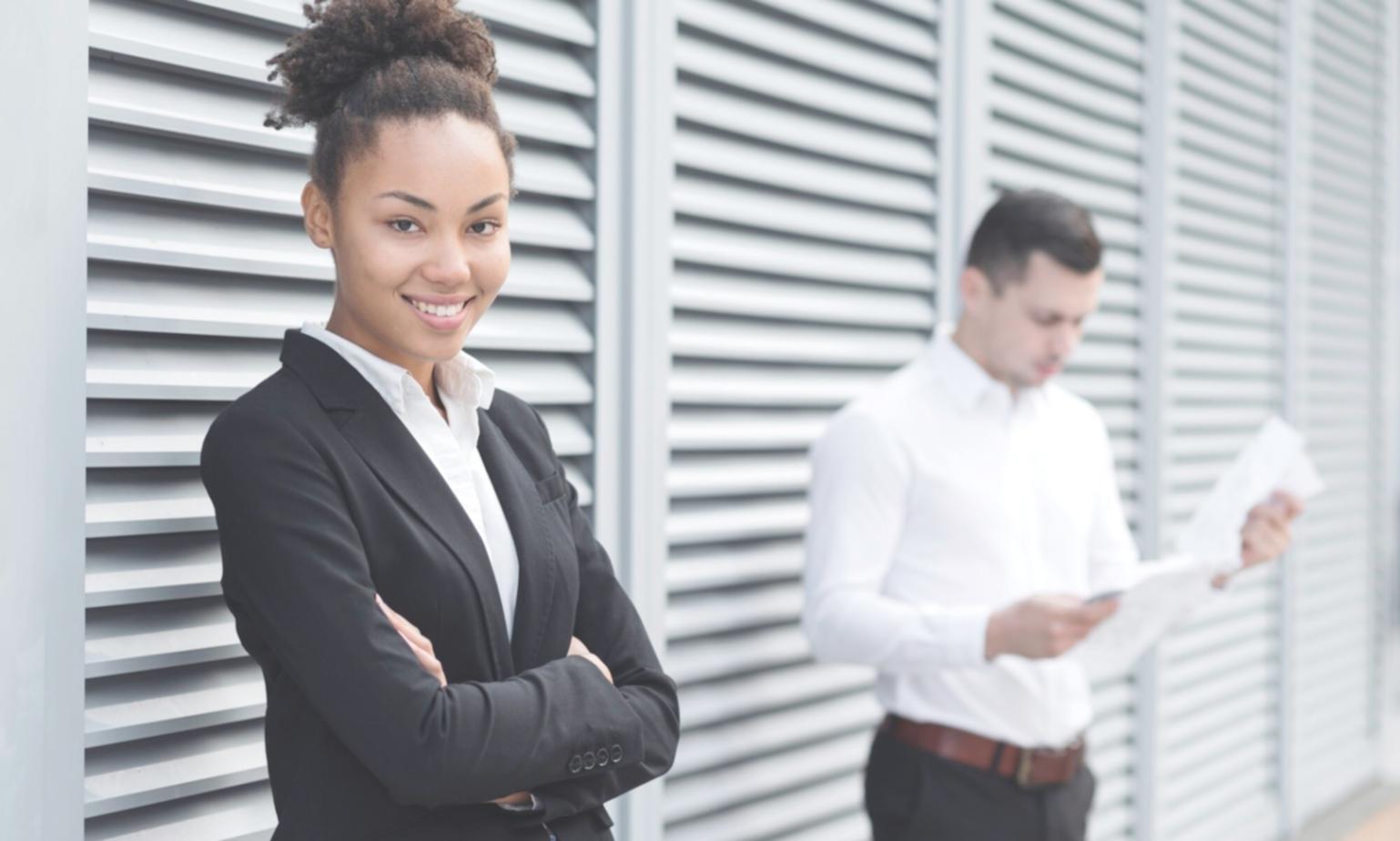 Budgetplanung Arbeitsbereich mit Unterlagen